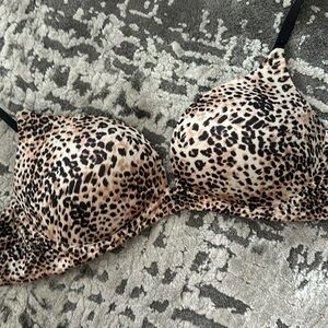 Victoria’s Secret Bra 34D
